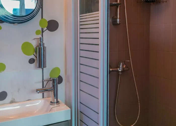 Petit 20m2 - 2-4 Personnes - Quartier Bel Air